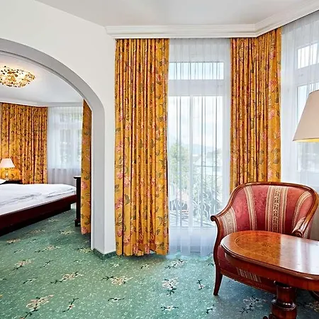 Готель Erika Boutiquehotel Кіцбюель