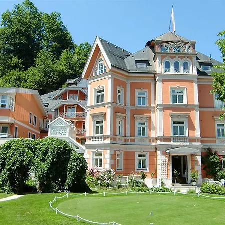 Готель Erika Boutiquehotel 4*