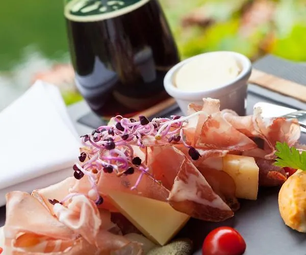 Erika Boutiquehotel 호텔 키츠부헬